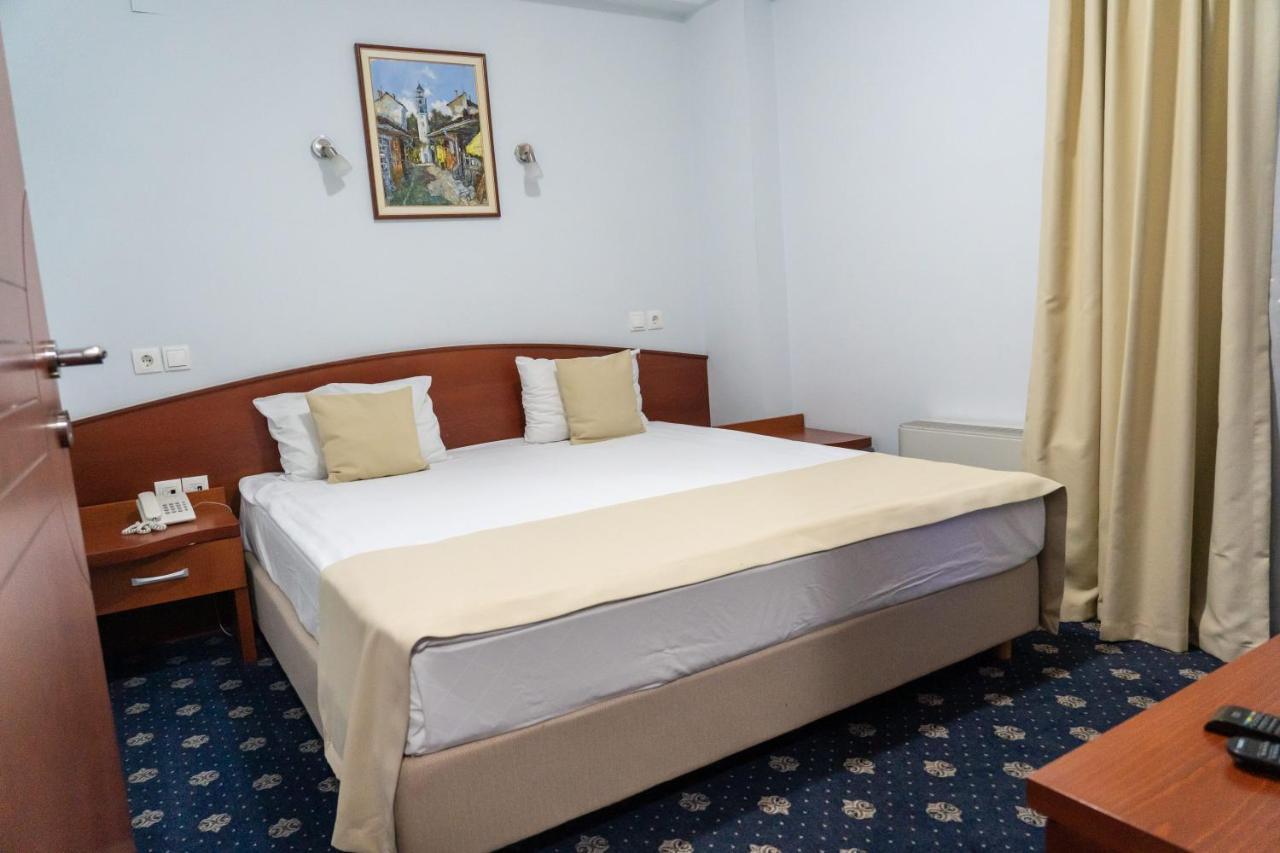 Hotel Salida Prilep Exteriör bild