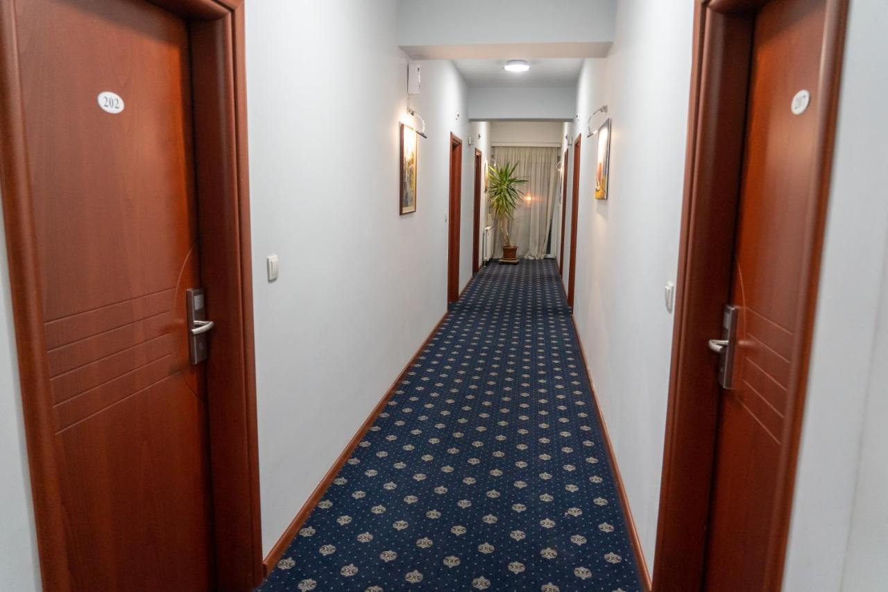 Hotel Salida Prilep Exteriör bild